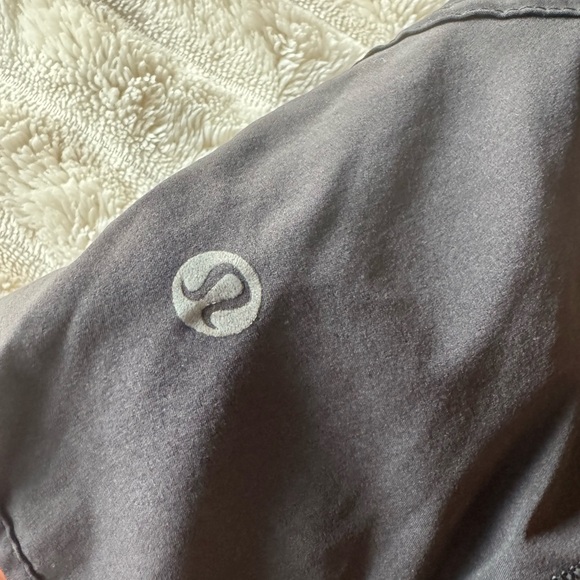 lululemon athletica Black Track that Shorts - Picture 4 of 5